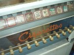 vintage-cigarette-vending-machine_20800597