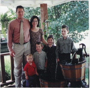 The Winesburg family - Randy, Donna and the Grandchildren